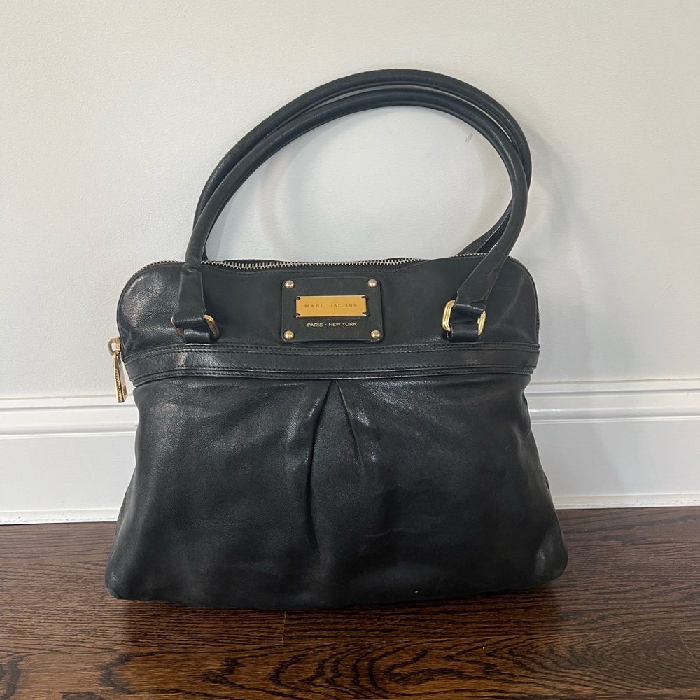 Marc Jacobs Black Leather Shoulder Bag with Gold Accents